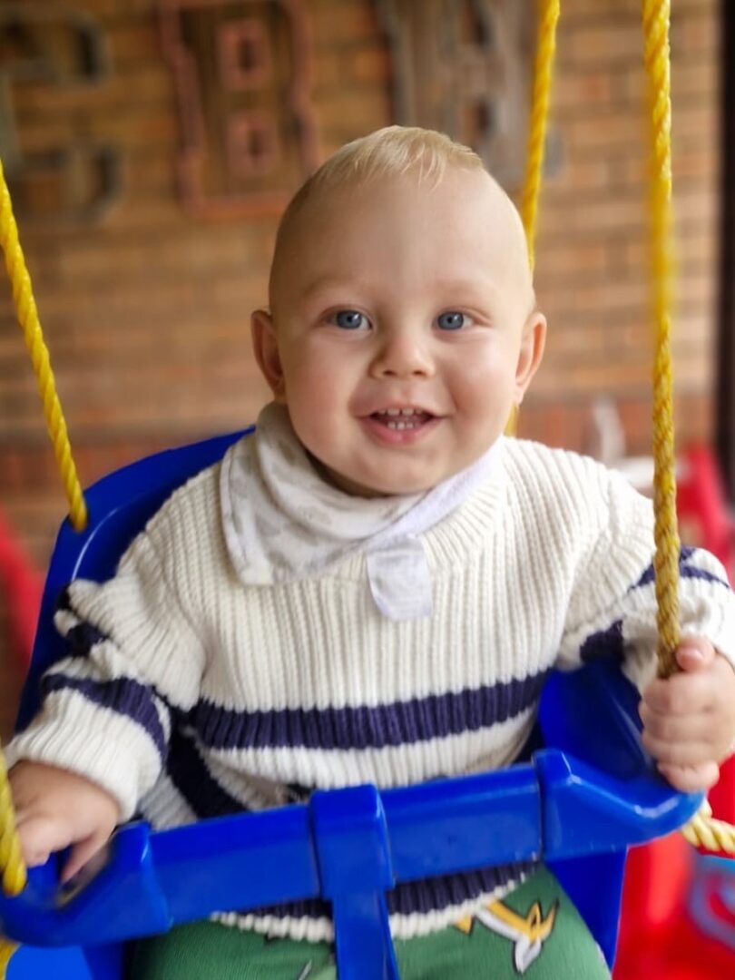 D71CAE73 5B34 4069 9D68 44DAE2A4AEC1 D71CAE73 5B34 4069 9D68 44DAE2A4AEC1